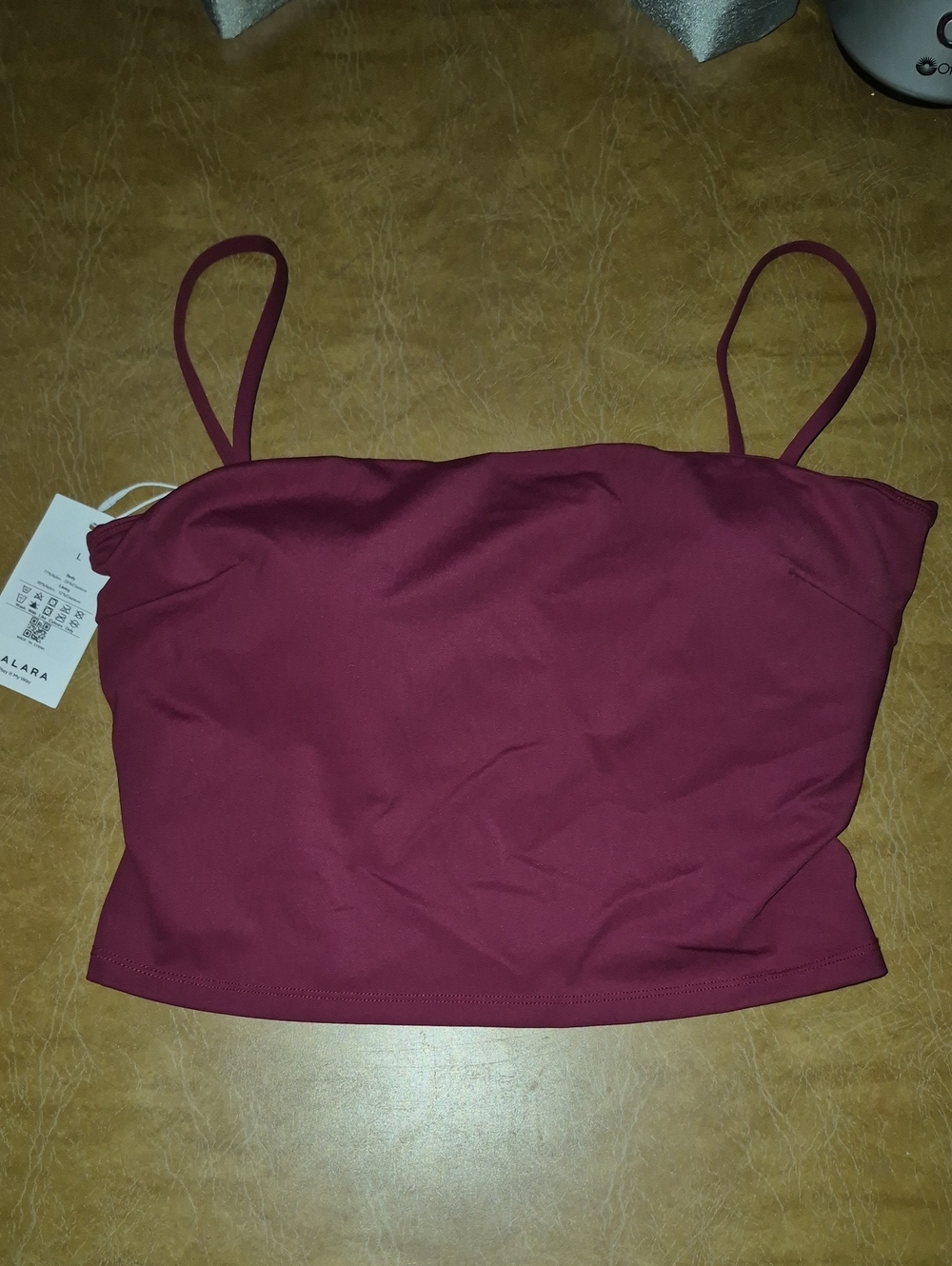 NWT HALARA Berry Magenta Cropped Tank with Thin Straps. SIZE L